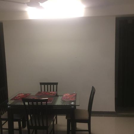 Poonam Hieghts Bed and Breakfast Mumbai Exteriör bild