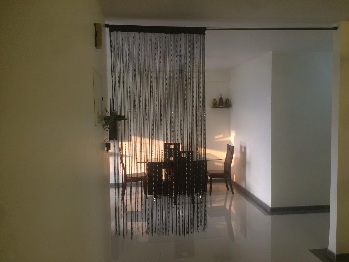 Poonam Hieghts Bed and Breakfast Mumbai Exteriör bild