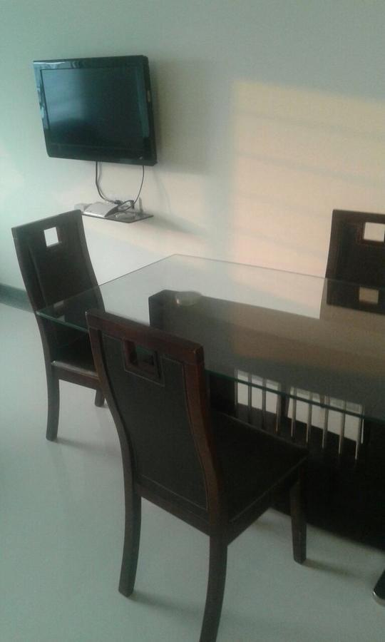 Poonam Hieghts Bed and Breakfast Mumbai Exteriör bild